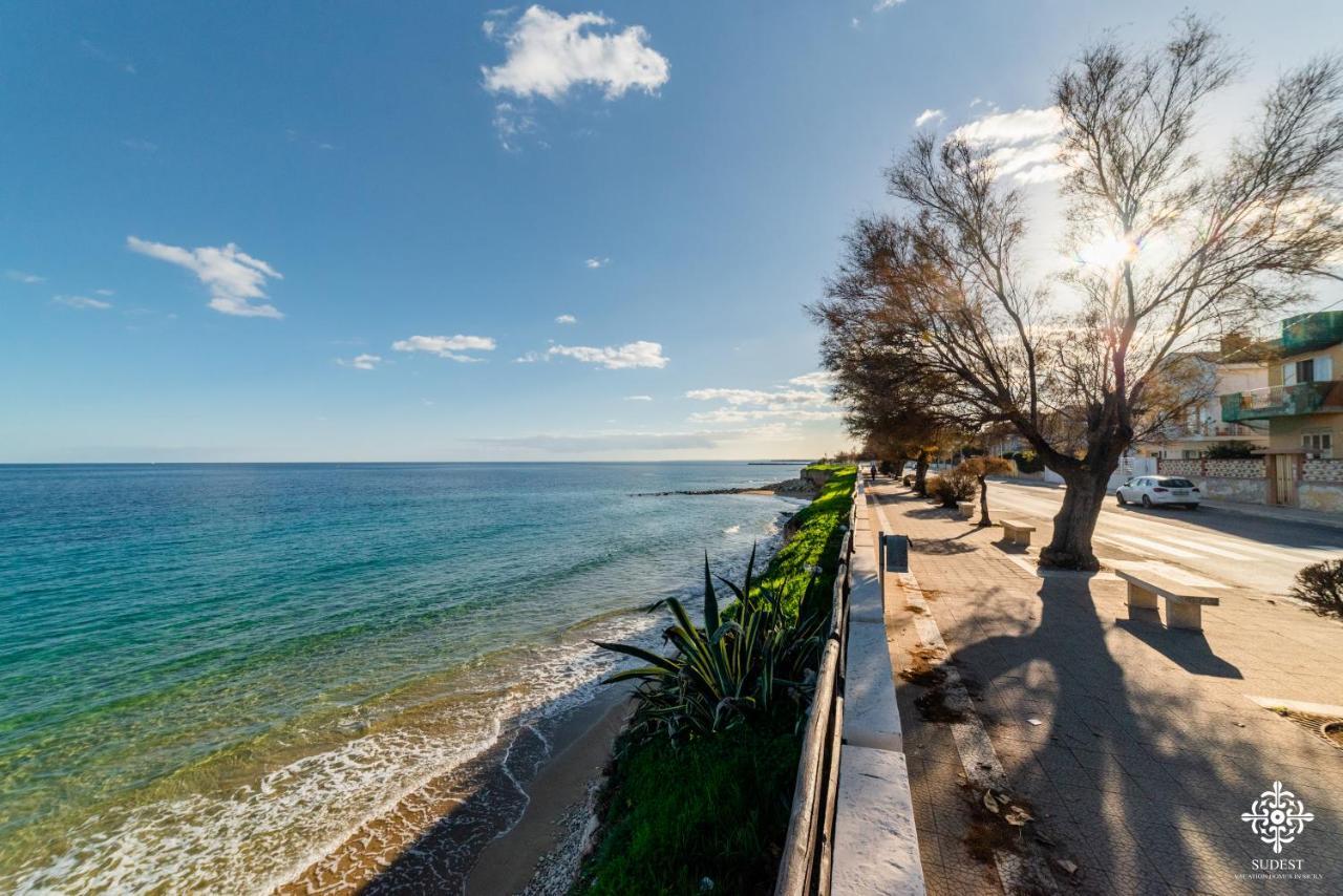 Le 4 Perle Apartments Avola Buitenkant foto